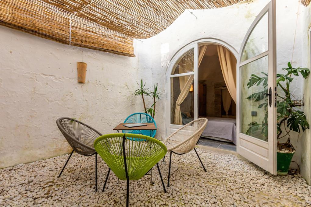 Azogue Suites Con Patio Privado Tarifa Buitenkant foto