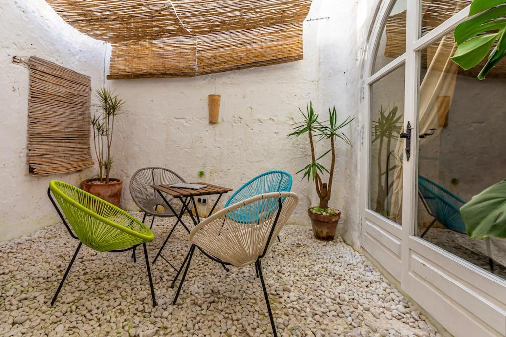Azogue Suites Con Patio Privado Tarifa Buitenkant foto