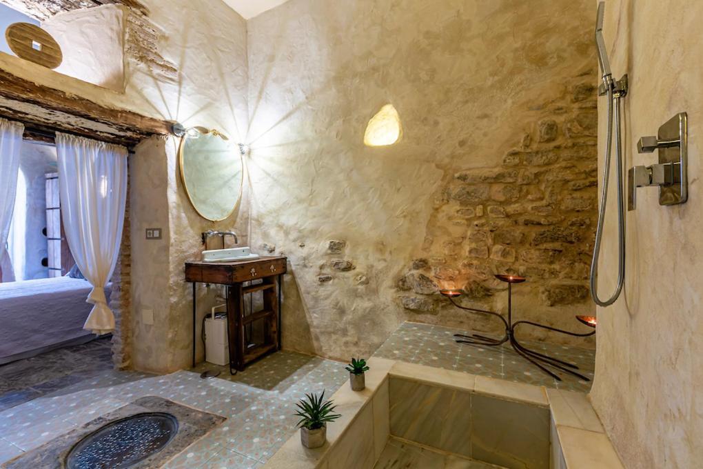 Azogue Suites Con Patio Privado Tarifa Buitenkant foto